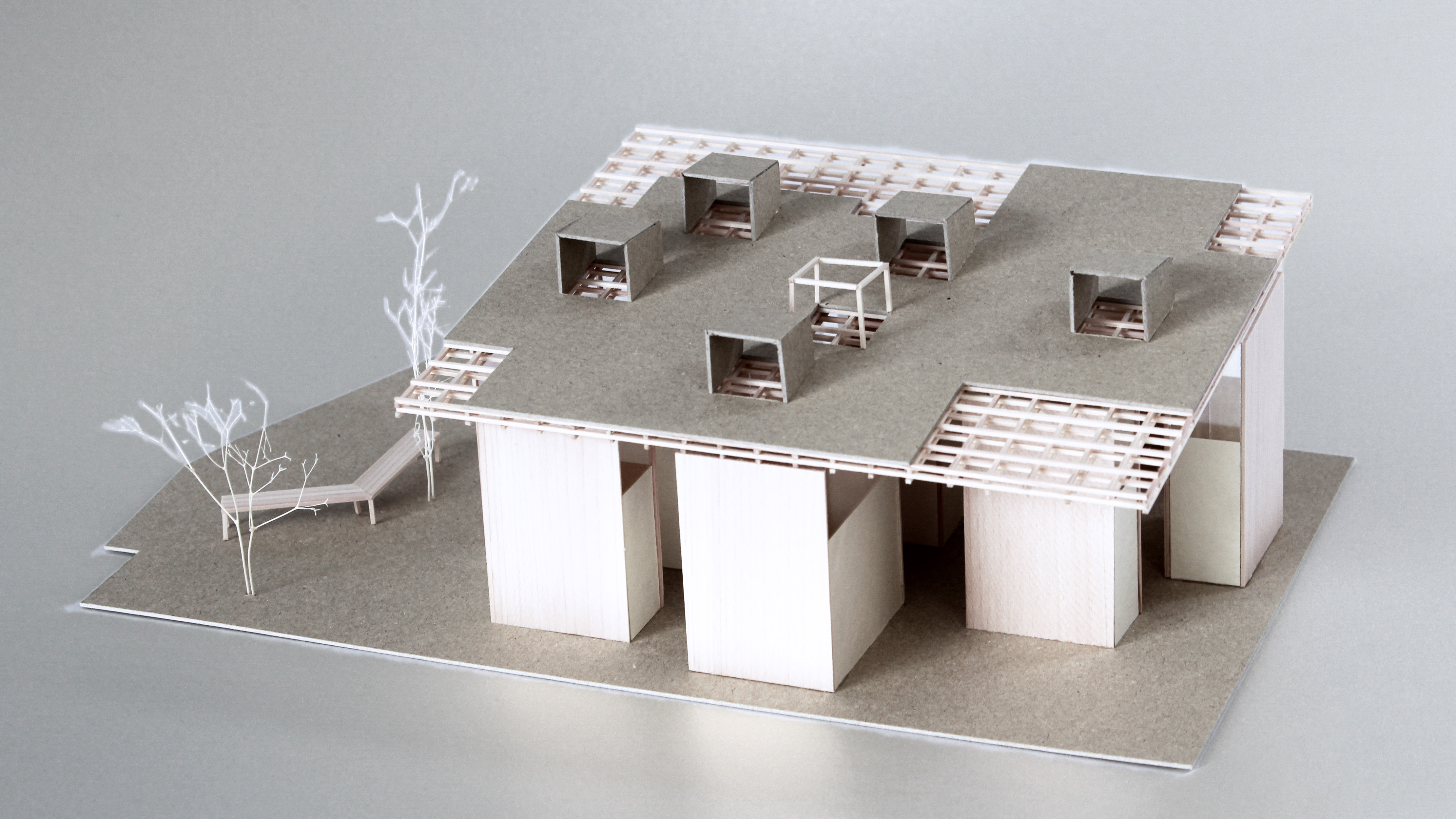 H市 公衆トイレ